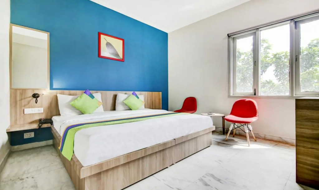Treebo Mall View Dlf Phase 2 near MG metro station
