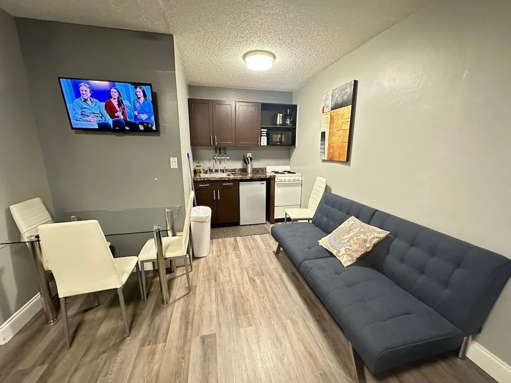Sheridan Hostel