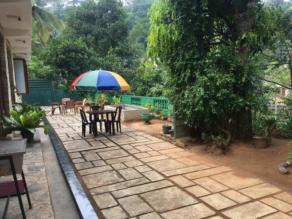 Kandyan Residency