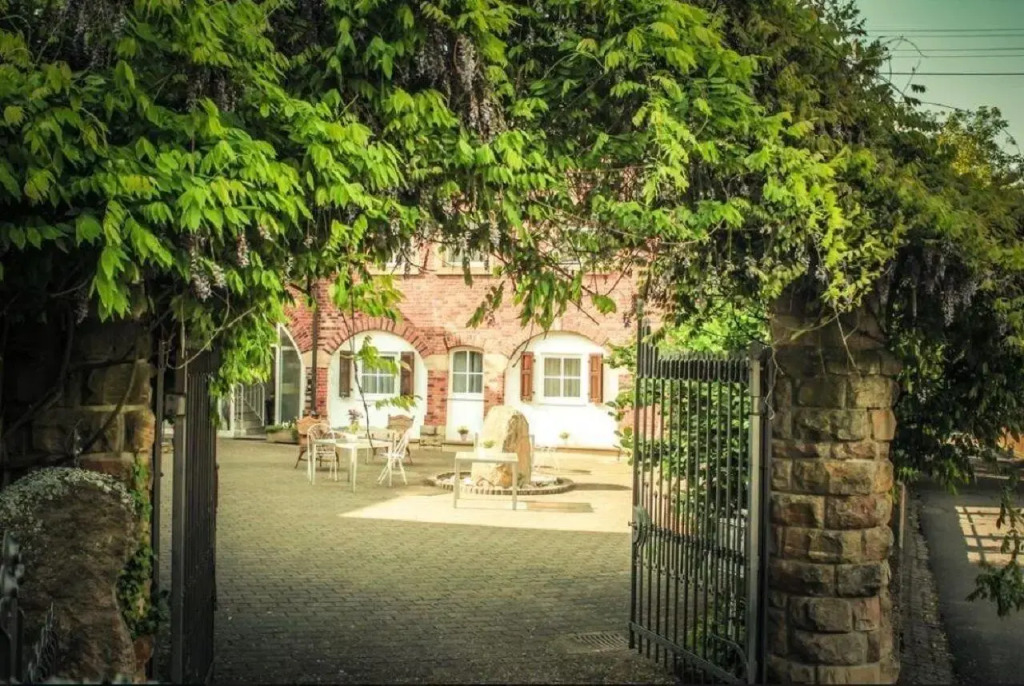 Landhotel Sonnenhof