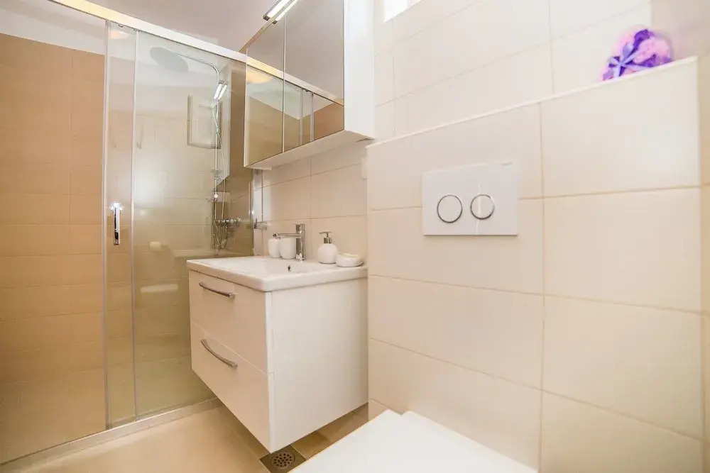 Saga 2 - With Swimming Pool - A8
