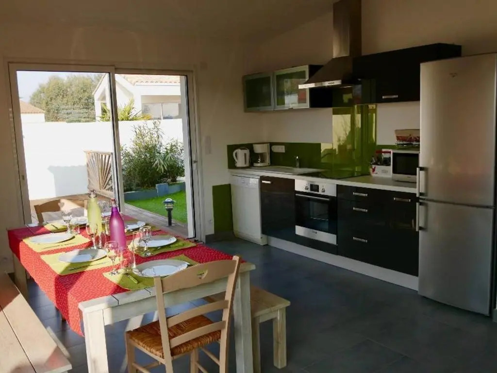 Maison Saint-Gilles-Croix-de-Vie, 4 pièces, 6 personnes - FR-1-91-45