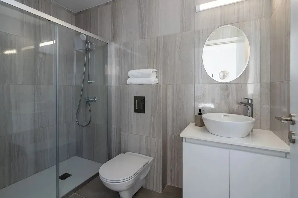 Taupe 2-BR Apt. & Balcony in Larnaca