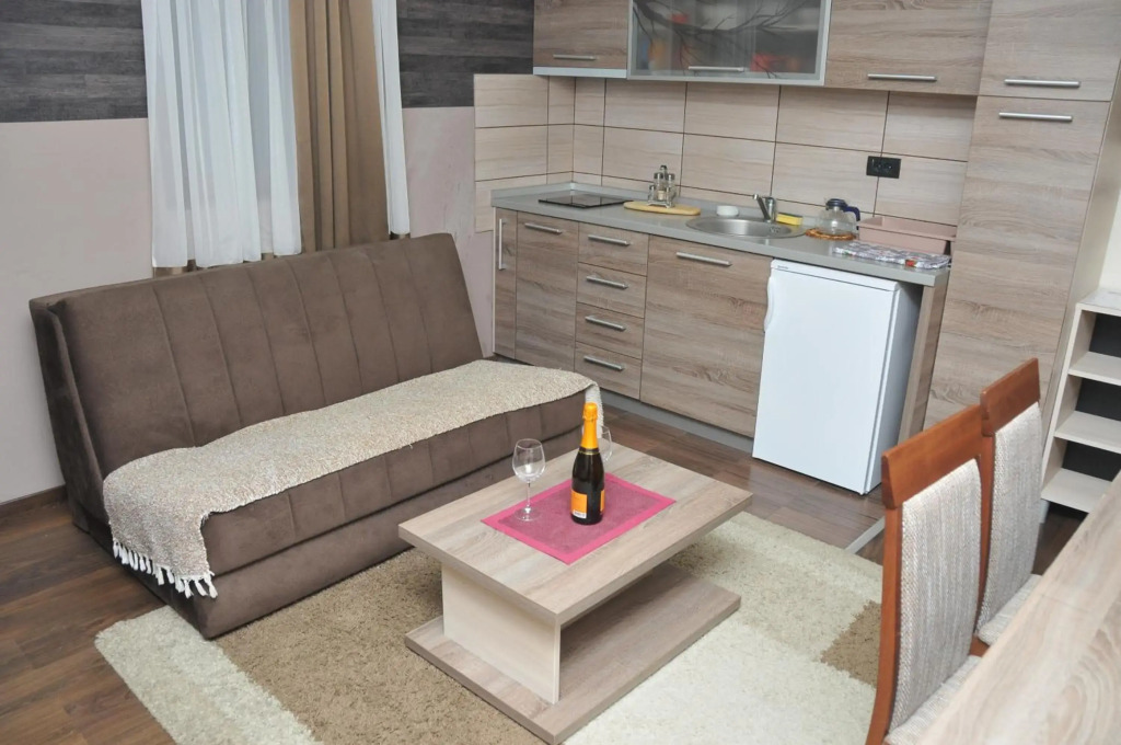 Apartments Zivkovic, Milmari D