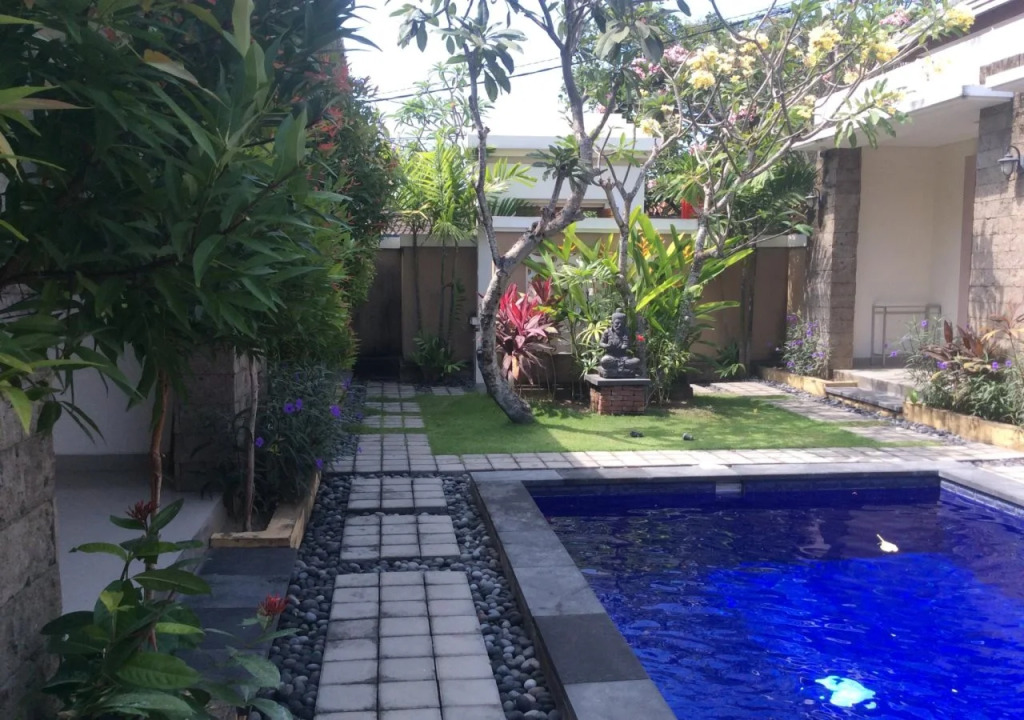 Ayu Love & Harmony Guest House