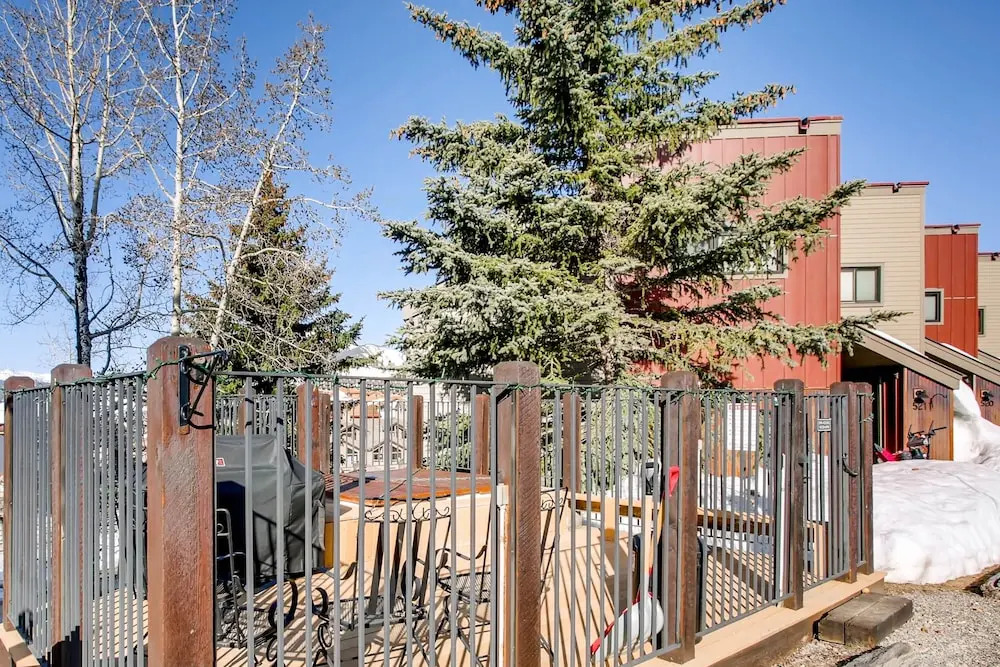 Amazing 2 Br With Balcony And Views 2 Bedroom Condo - No Cleaning Fee! by RedAwning