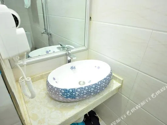 Yuting Hotel (Changsha IFS International Financial Center Wuyi Square Subway Station)