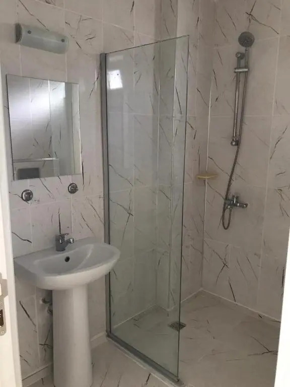 Avşa Denizatı