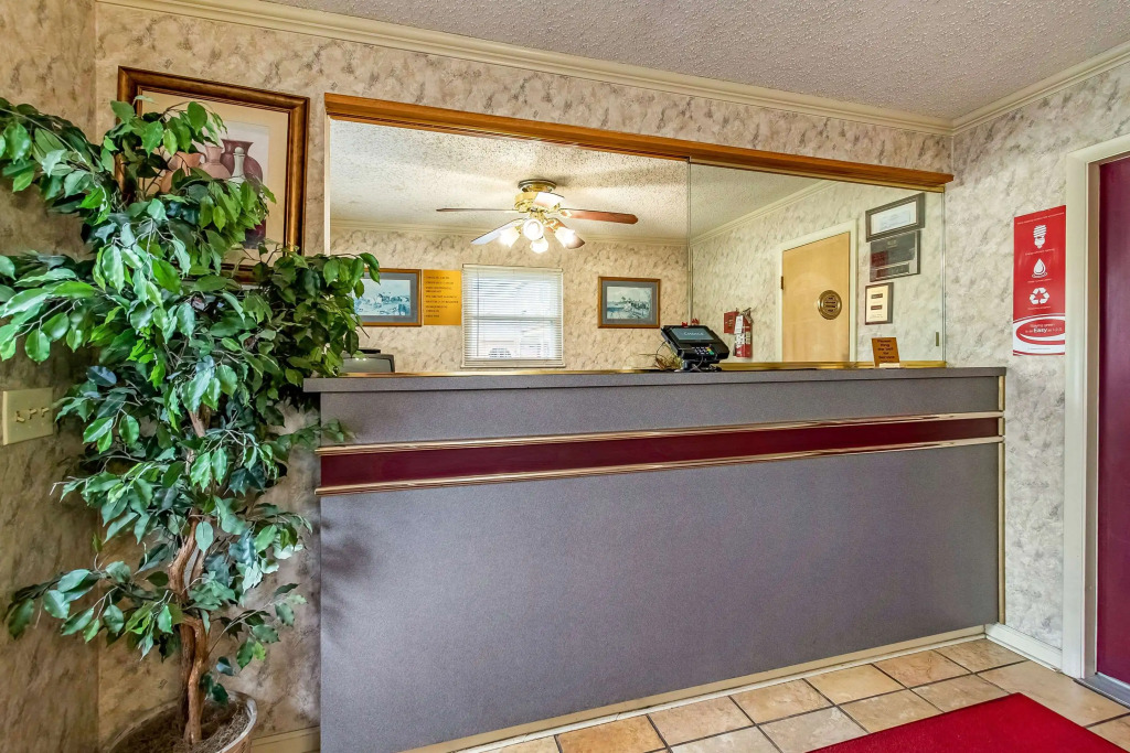 Worthington Motor Lodge