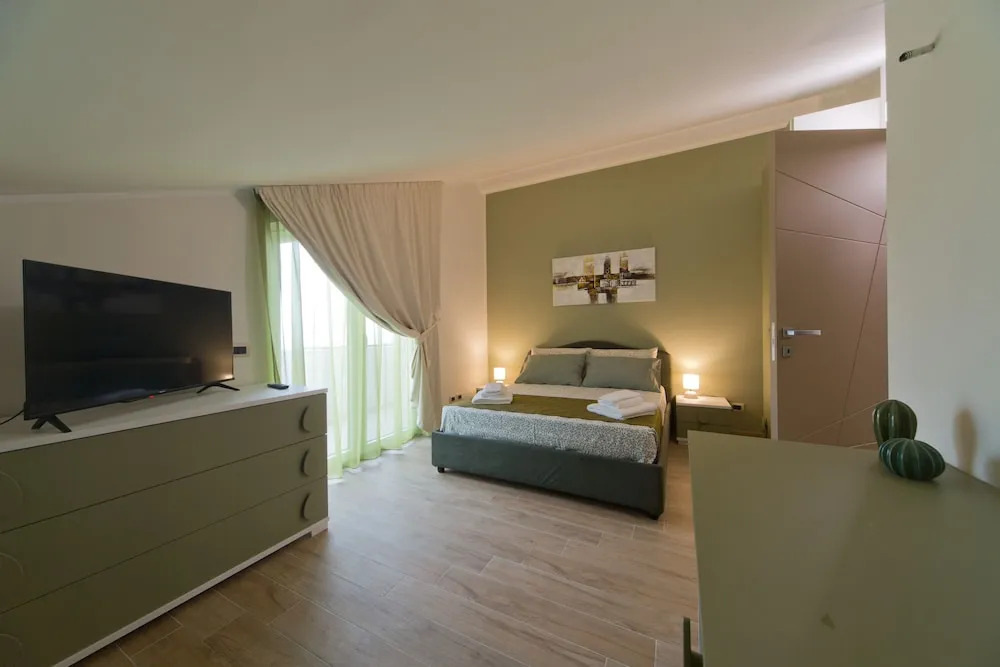 Slow Chic Apartment BeB Policlinico