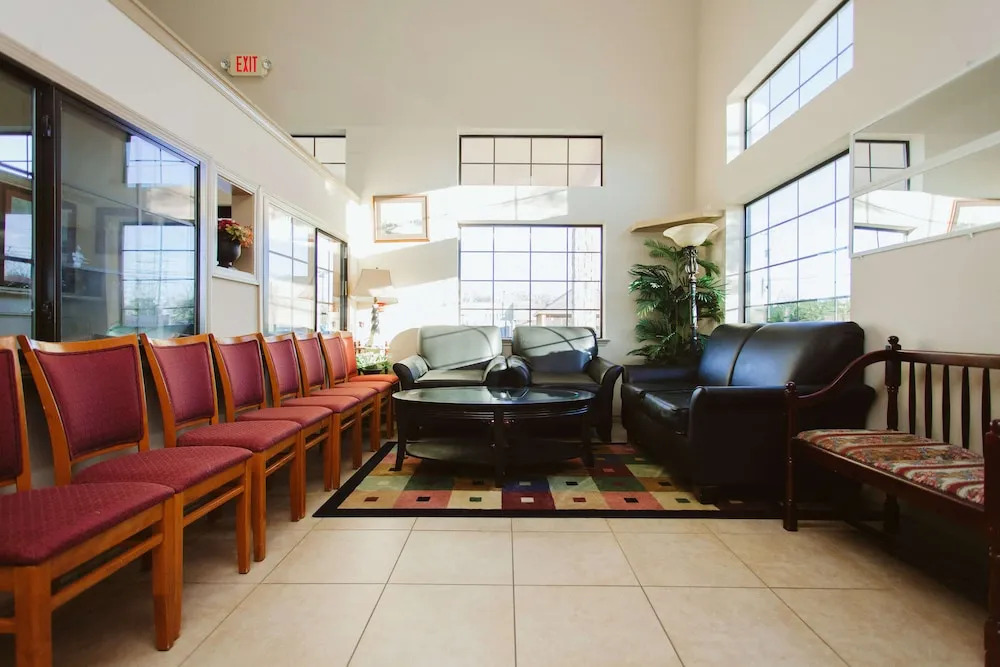 Palace Inn and Suites Baytown