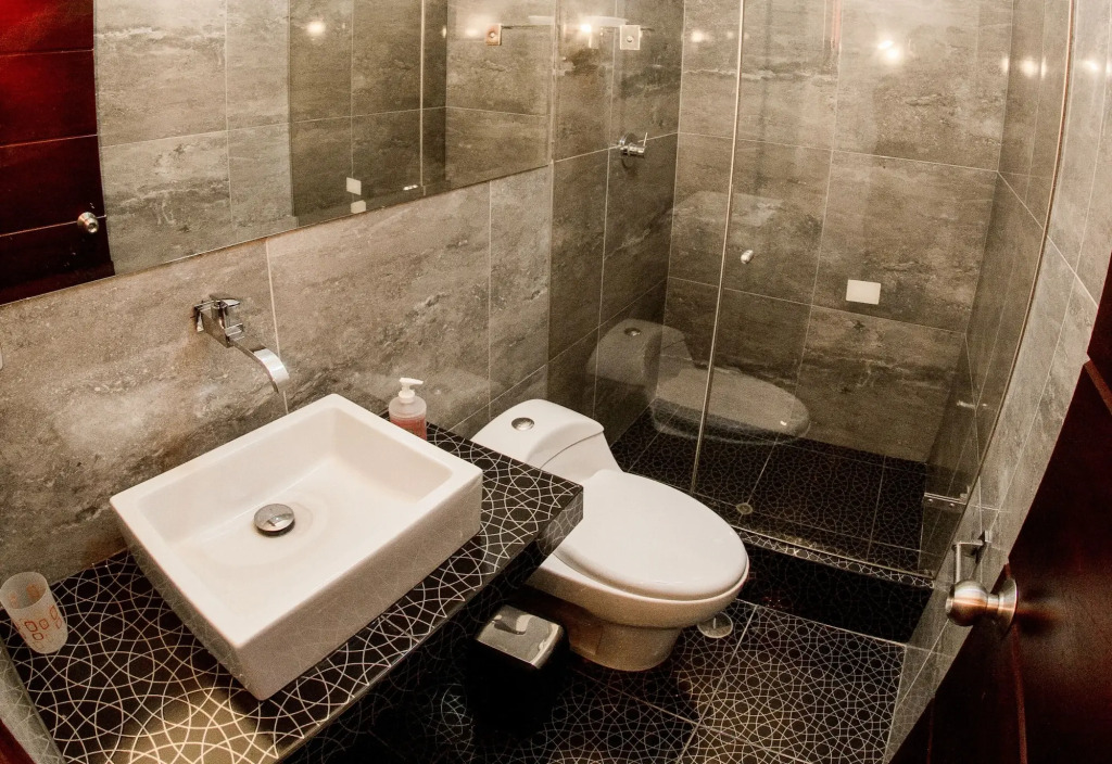Hotel & Apartments RHD