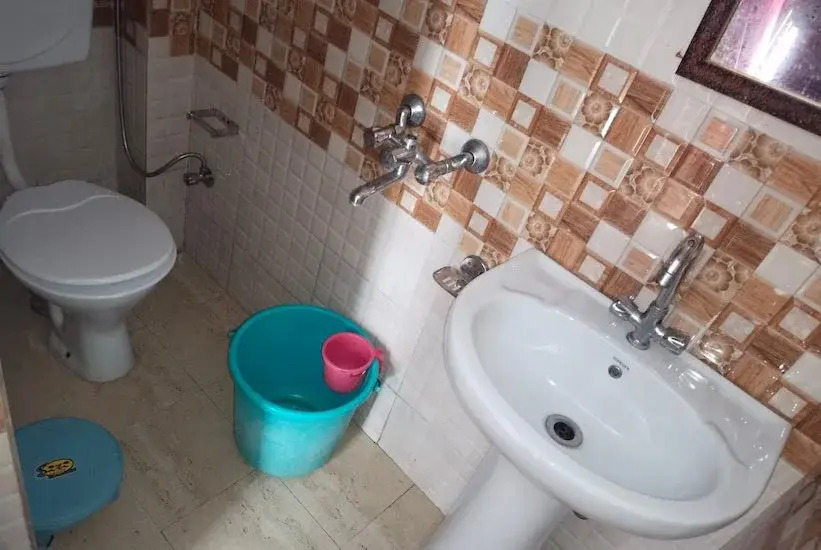 Nautiyals Belvedere Homestay
