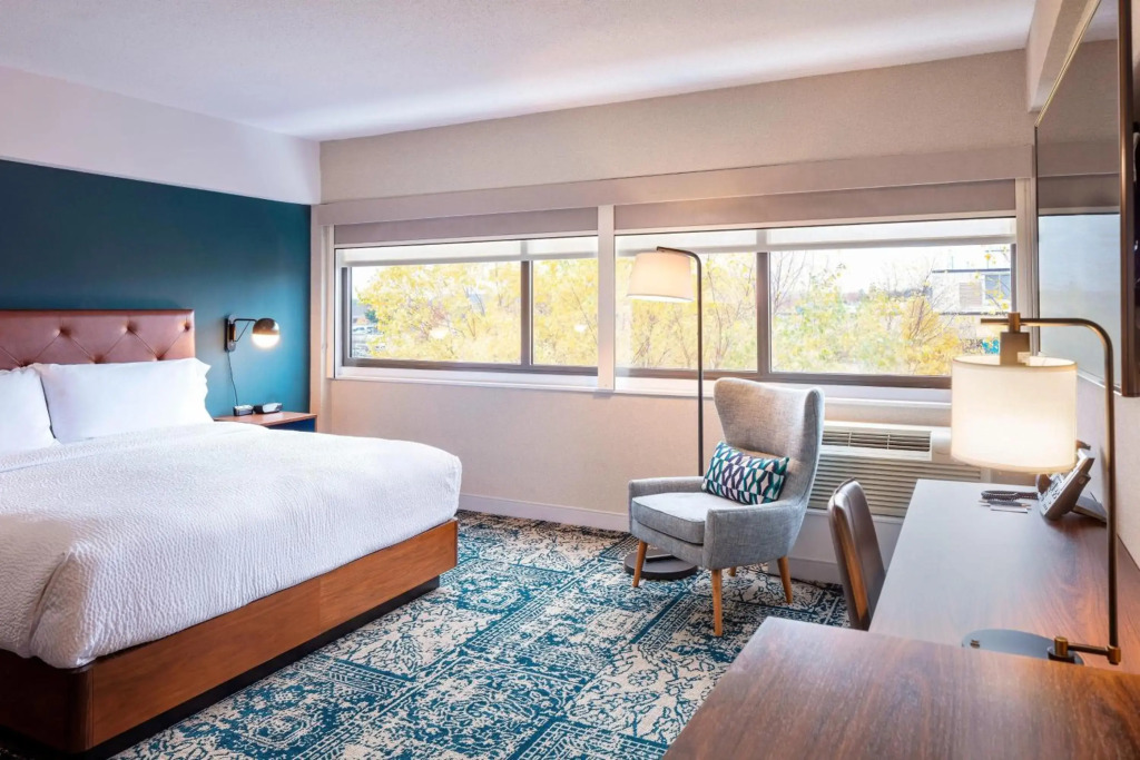 Four Points by Sheraton Norwood Conference Center