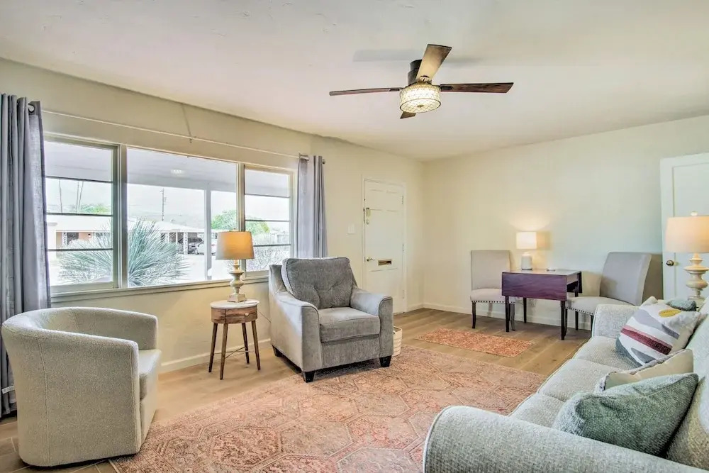 Centrally Located Tucson Home ~ 5 Mi to Dtwn