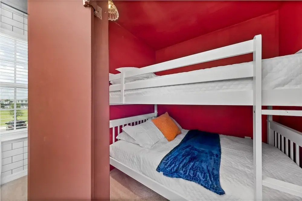 Our Boutique Unique Experience Wi102