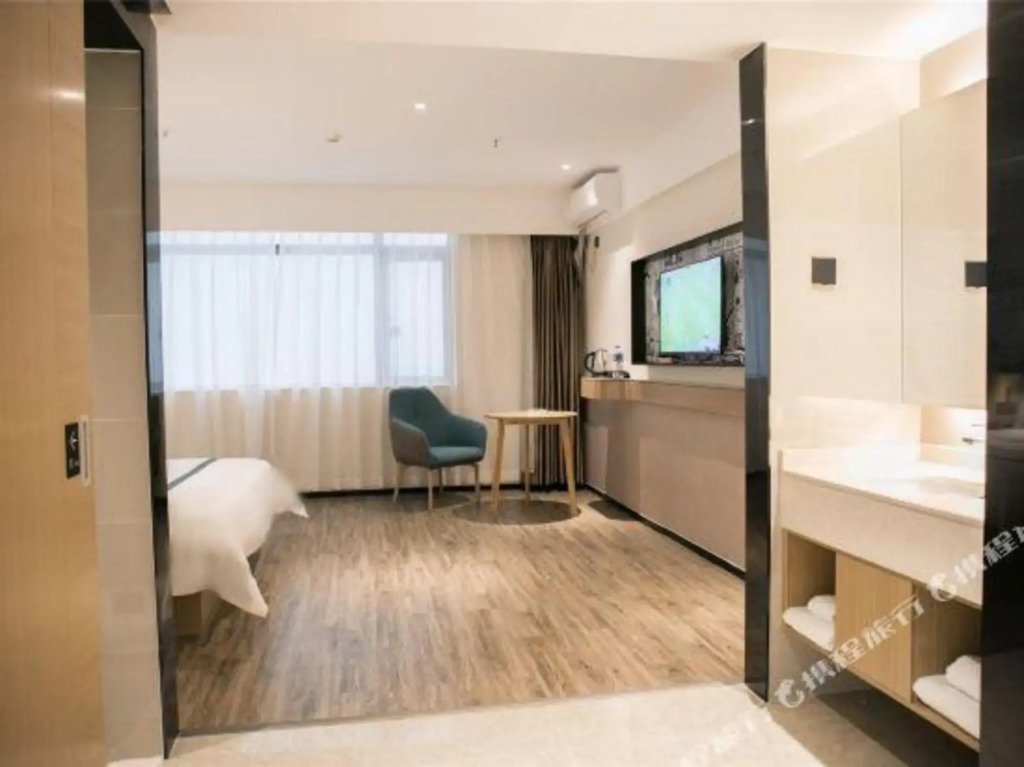 City Comfort Inn (Dongguan Humen High-speed Railway Station Chigang Store)
