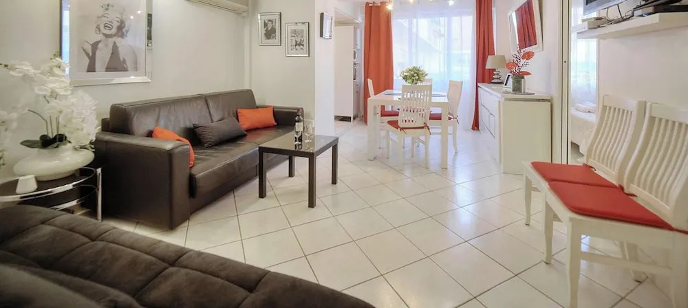 2pieces Centre Ville Plage A1b237