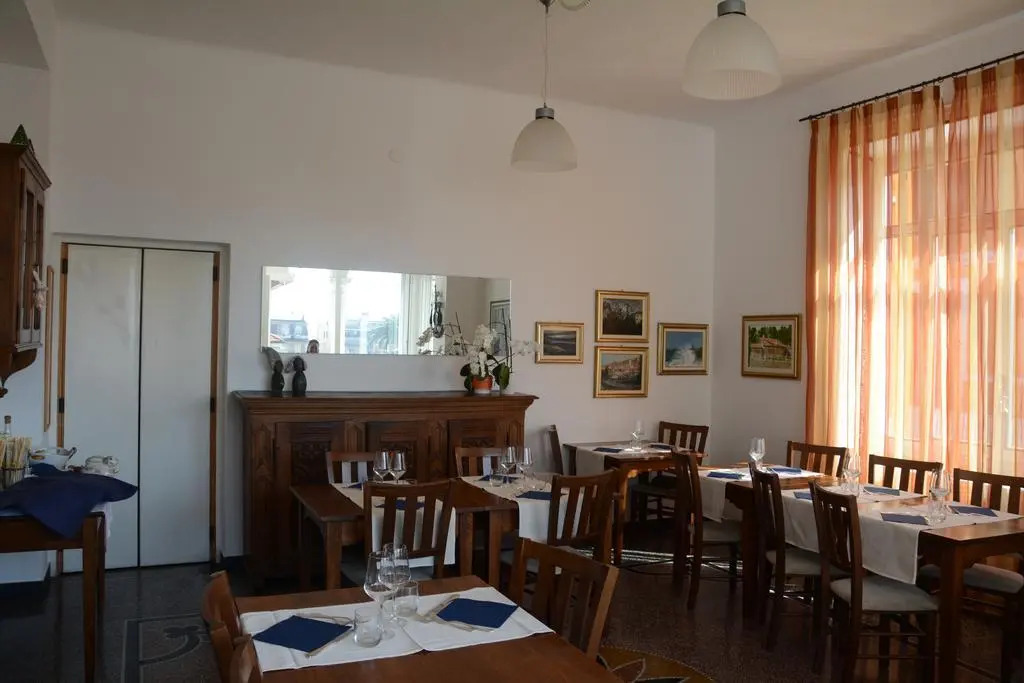 Hotel Ines