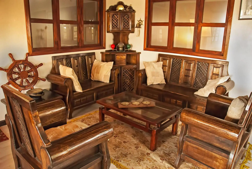 The Wooden House Hotel