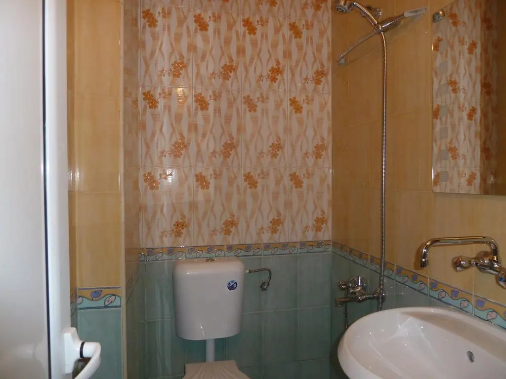 Tarnovski Dom Guest Rooms
