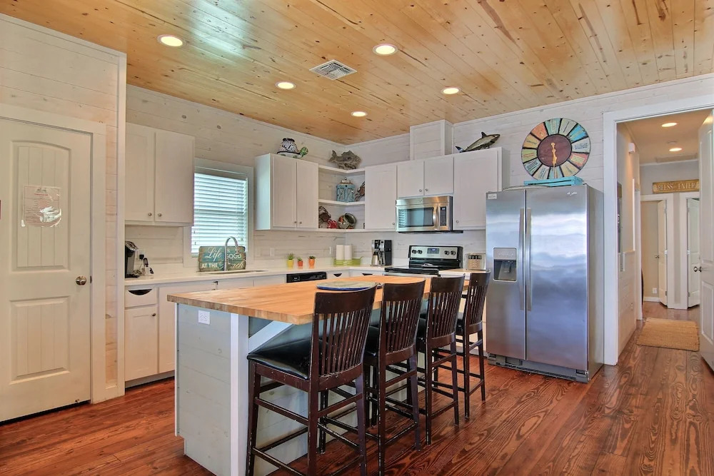 Bottoms Up 4Br Home