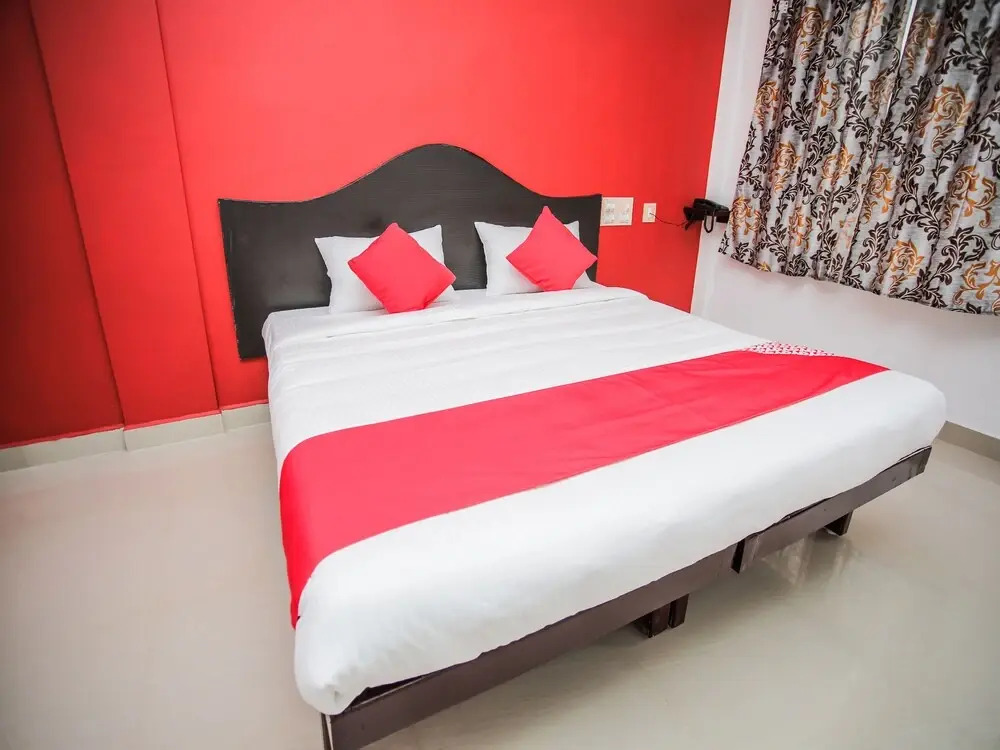 Oyo 26646 Hotel Aljemin