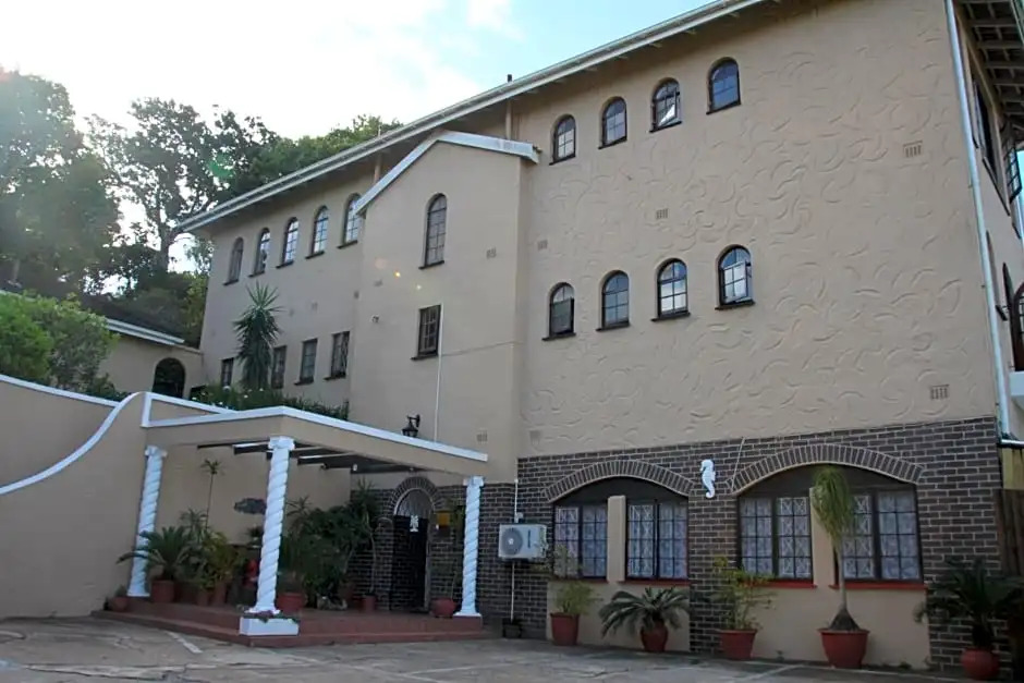 Fairway Guest Lodge