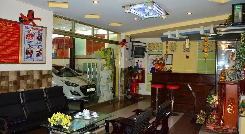 Gia Hoa Hotel