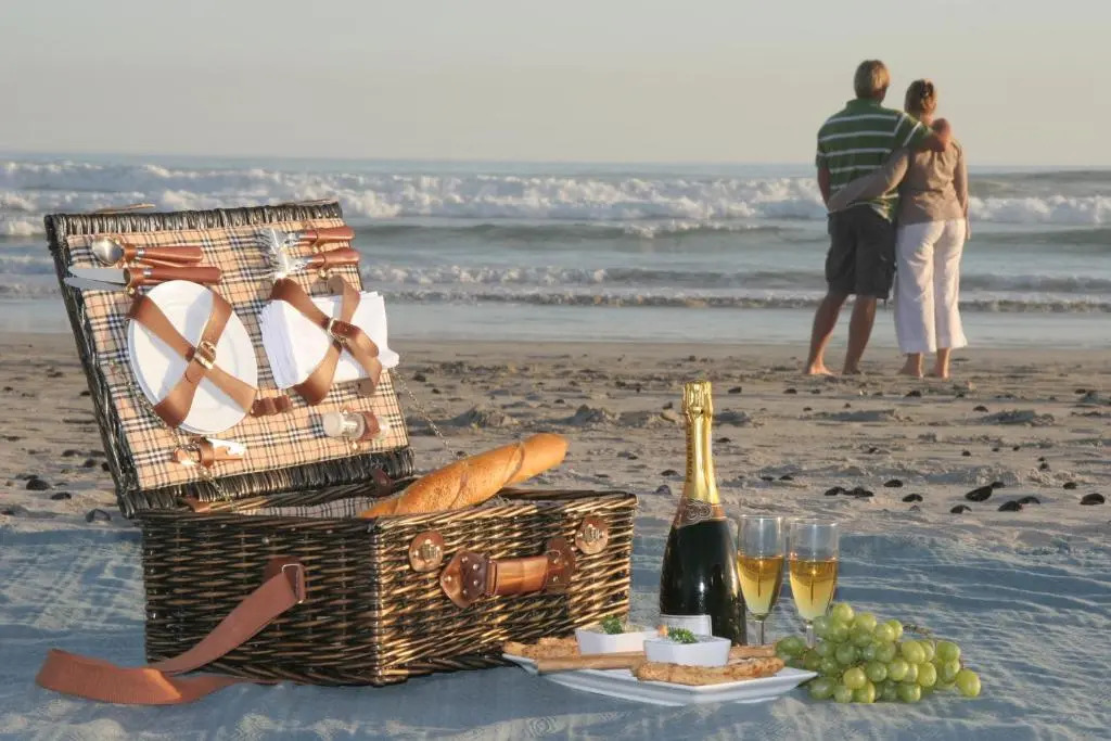Mosselberg on Grotto Beach