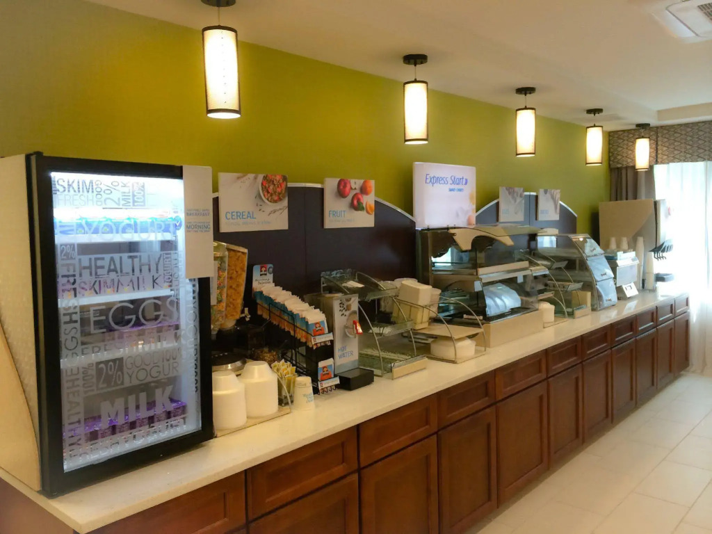 Holiday Inn Express and Suites West Ocean City by IHG