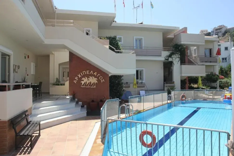 Archipelagos Hotel
