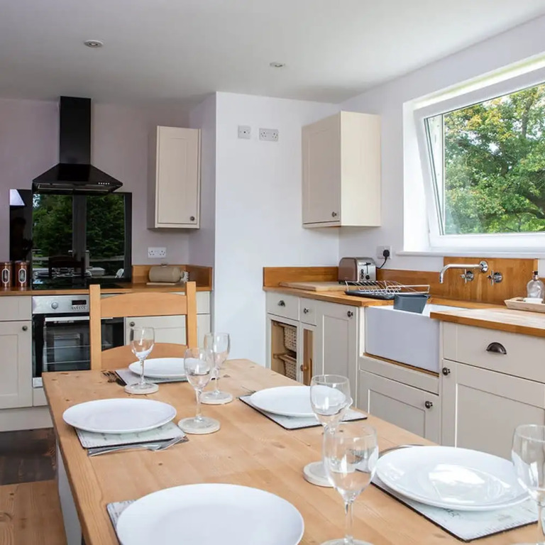 Lux Countryside Haven Mins to Beach Garden