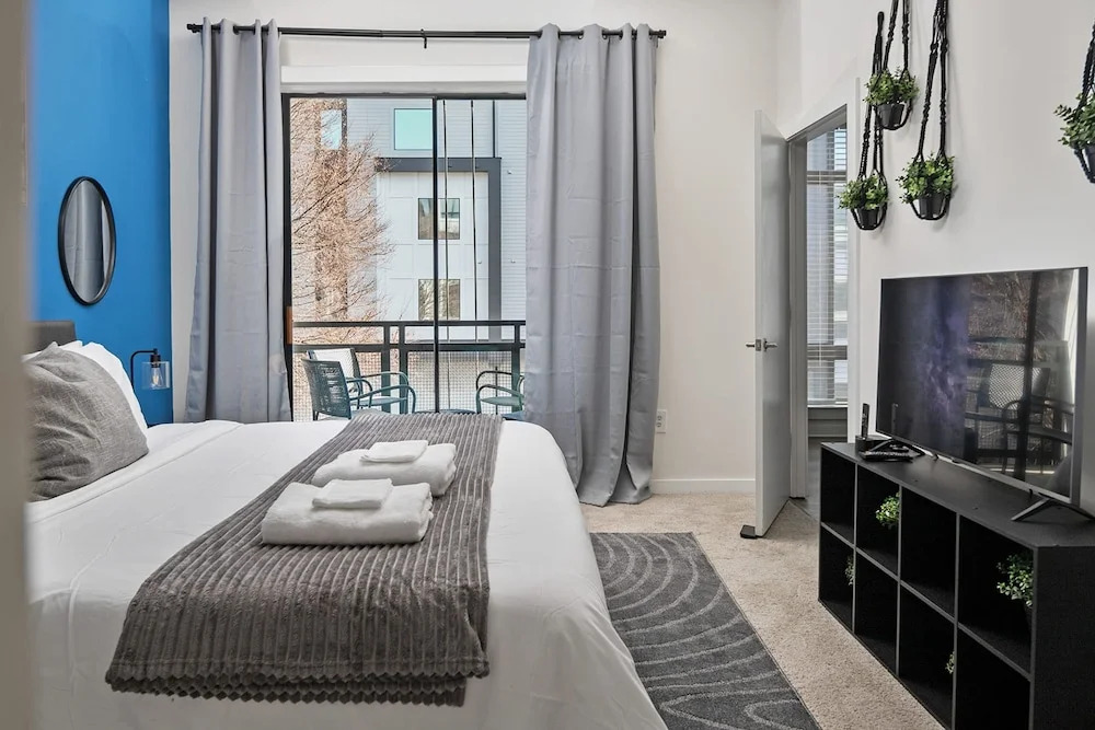 Spacious 2BD With Private Balcony and Free Parking