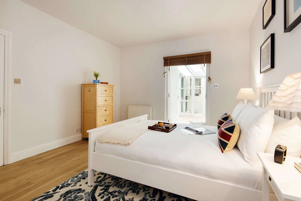 The Spacious Prince of Wales Apartment - CVO