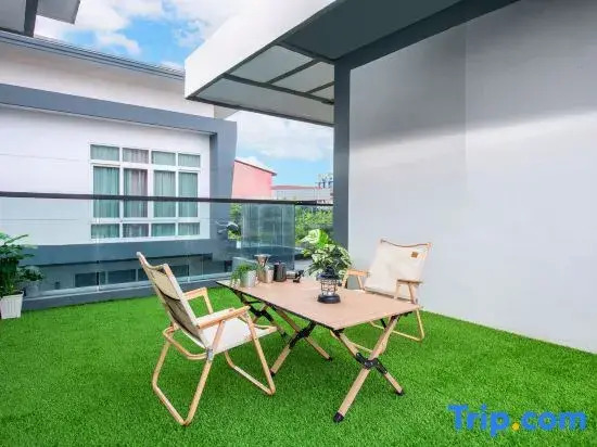 Luxury Pure Modern Pool Villa 5Bed KTV Gym Nr BTS&Central