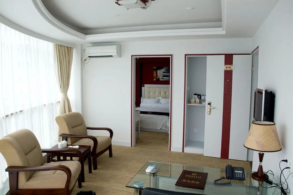 Good Dream Business Hotel (Xuhui)