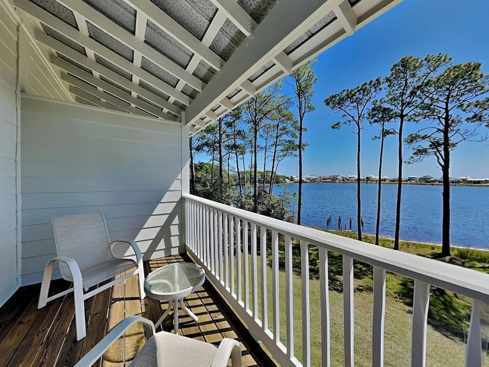 The Pearl At Oyster Lake