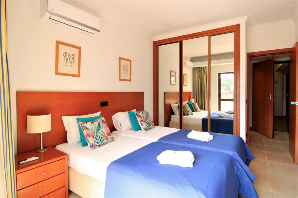 Vilamoura Cosy 3 With Pool by Homing