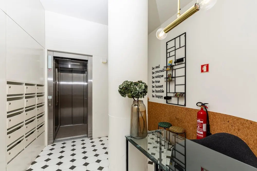 Galerias Cotton Cozy Nightlife 301 by Feel Porto