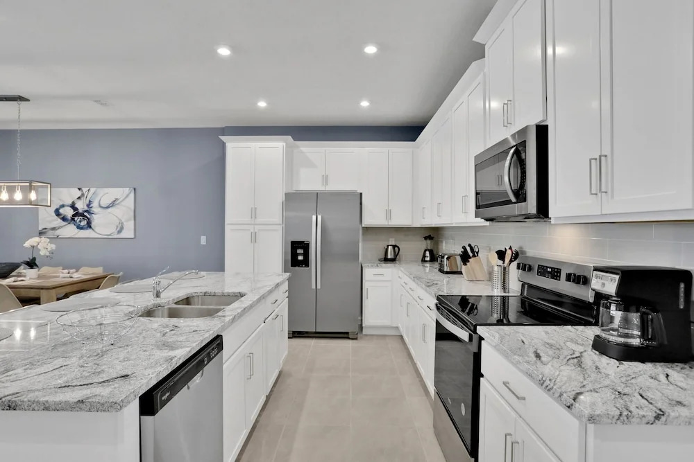 2382zbp- Solara Resort 5 Bedroom Townhouse by RedAwning