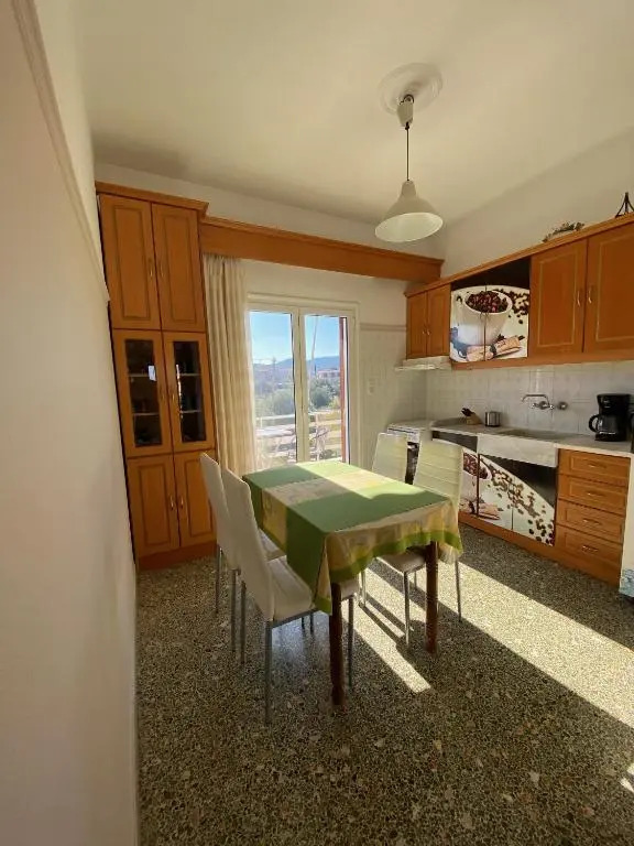 Mpanos Sea Apartment 2
