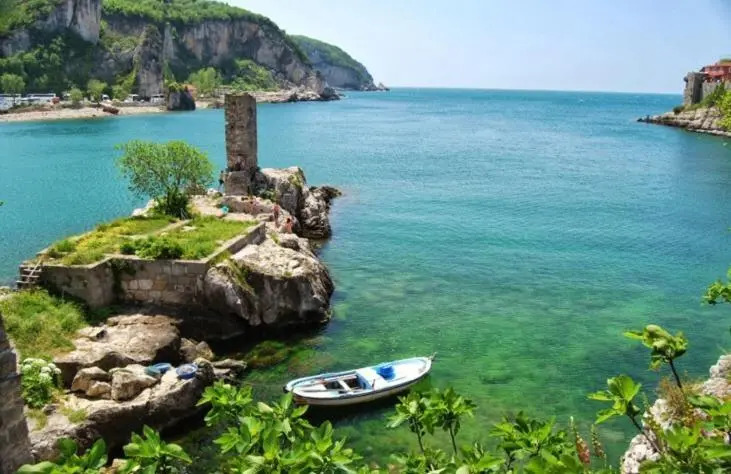 YAĞMUR APARt