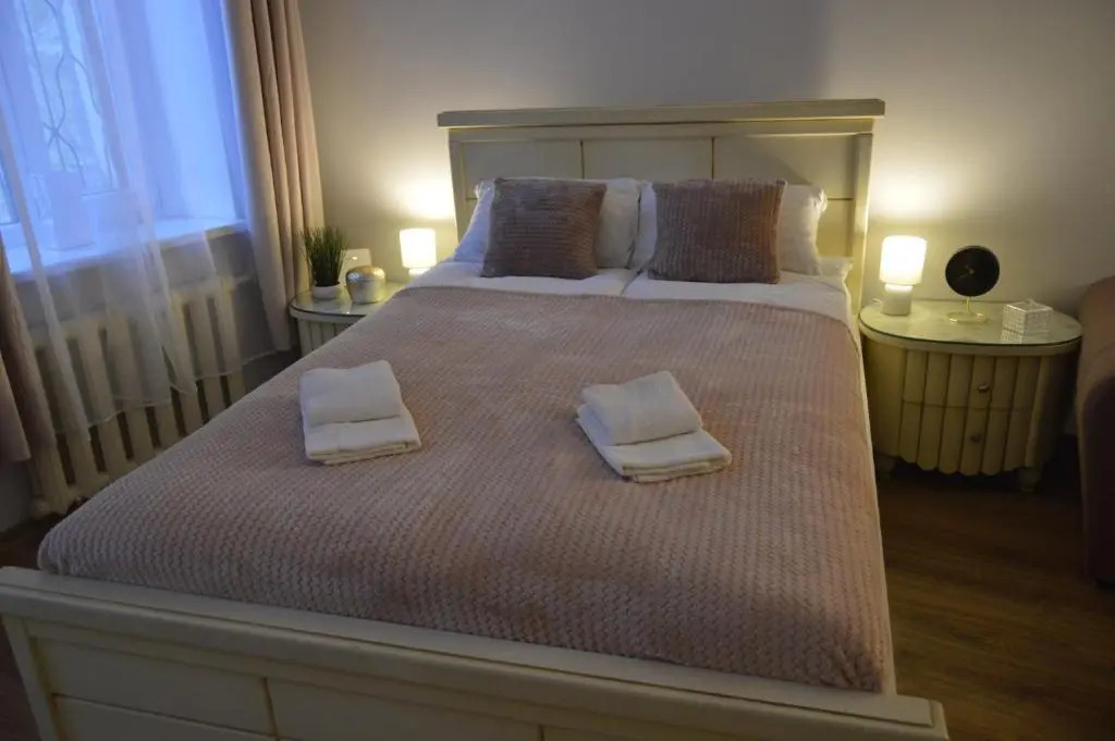 Riga City Center Romantic studio apartment, up to 2 guests, SELF CHECK-IN