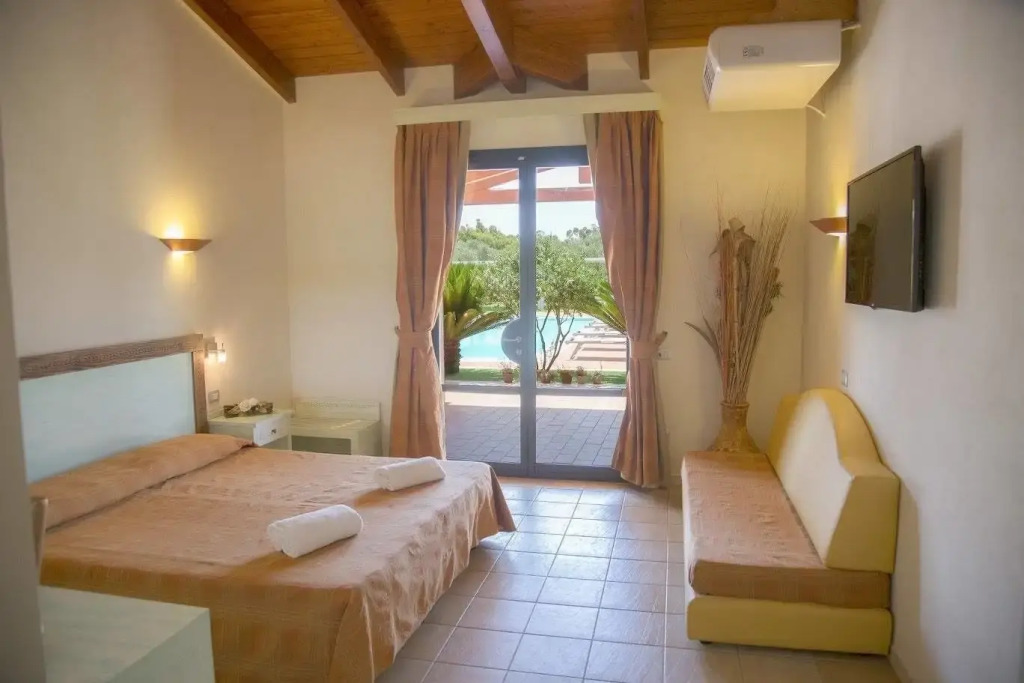 Villa Barbarina - Nature Resort with Pool & Restaurant - Alghero