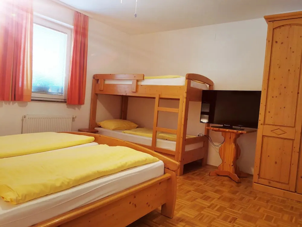 Rooms & Apartments Pr Matjon