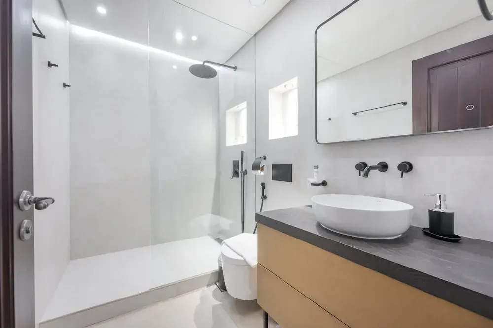 Luxury 2BR Apartment With Full Burj Khalifa View 2-min Walk to Dubai Mall