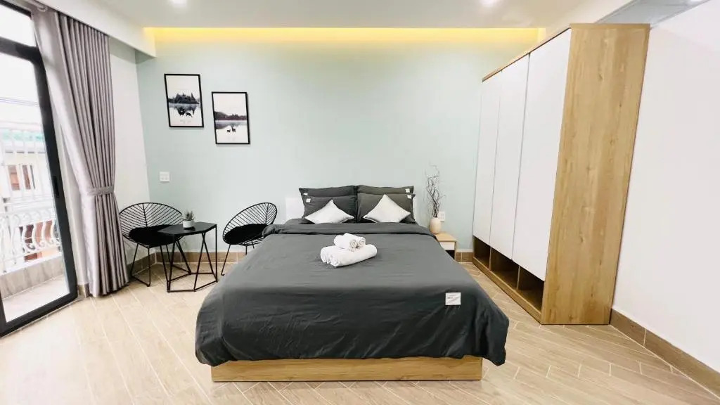 MIDMOST C22 Apartment