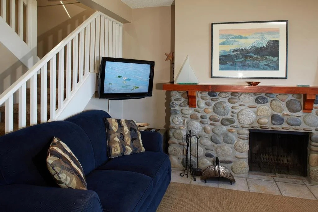 Madrona Beach Resort
