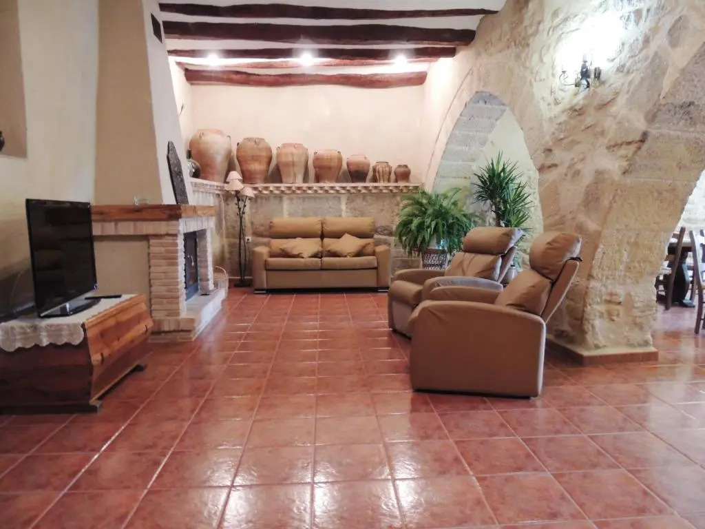 Las Bodegas Del Gilo